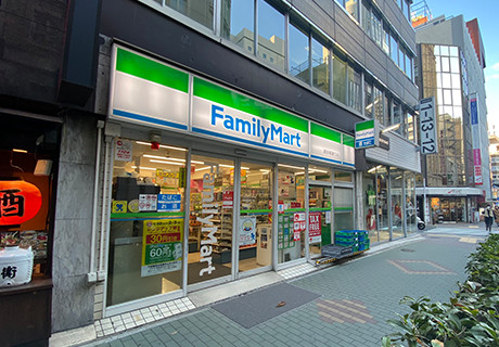ファミリーマート 銀座柳通り店